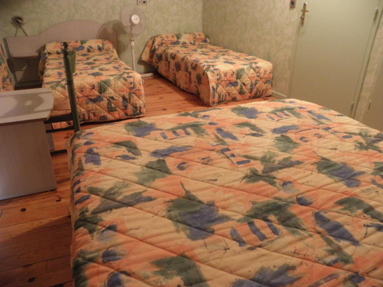L'Ostalou Otel Issoire Dış mekan fotoğraf